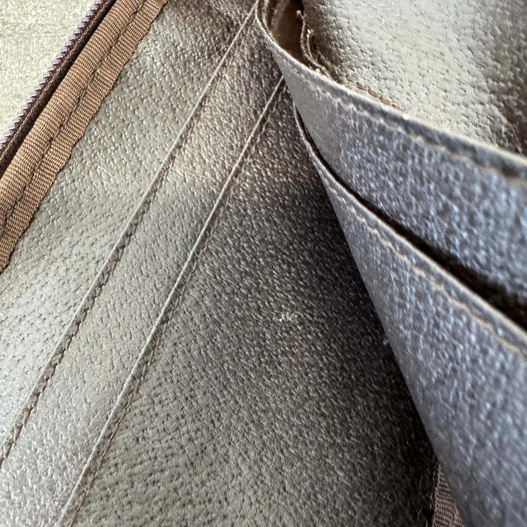 Gg Supreme Messenger Bag Beige - Image 6