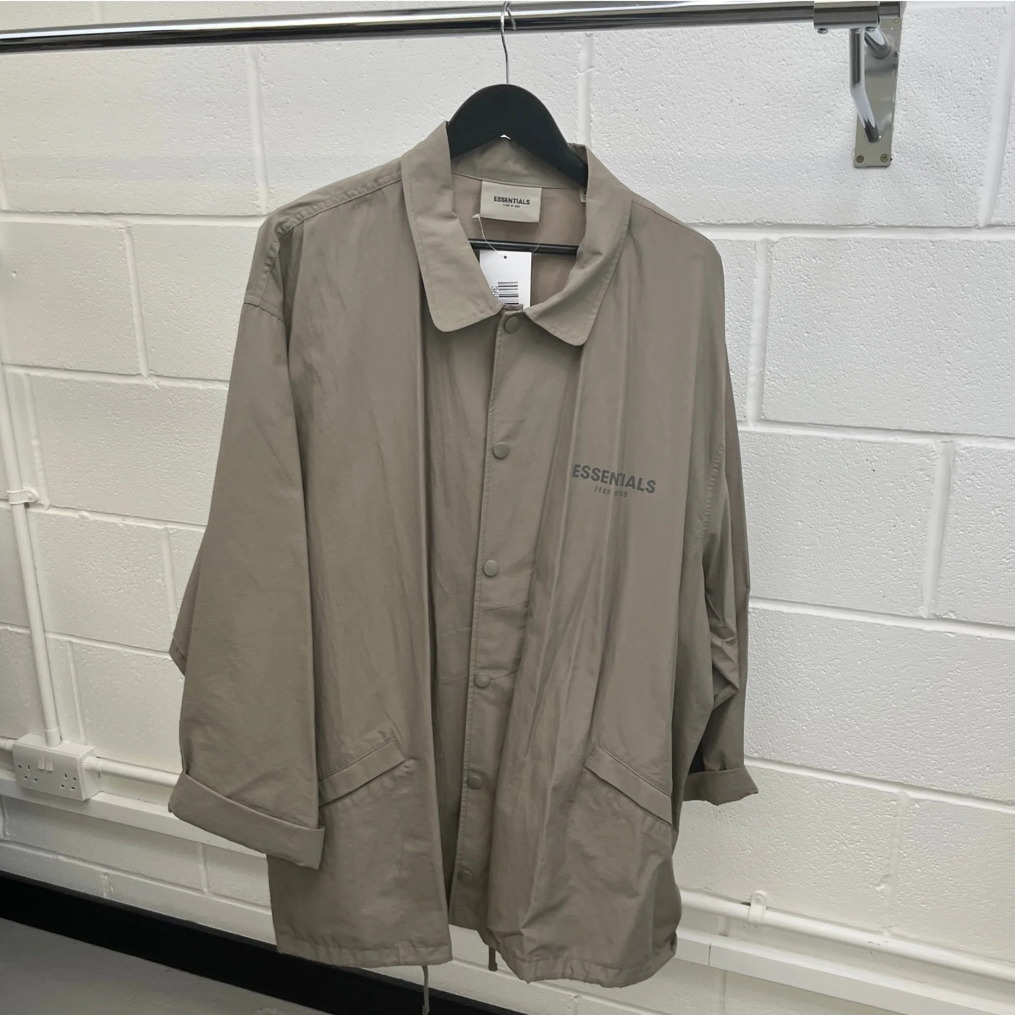 Men's Fear Of God Coaches Jacket Khaki Size XL - Image 8