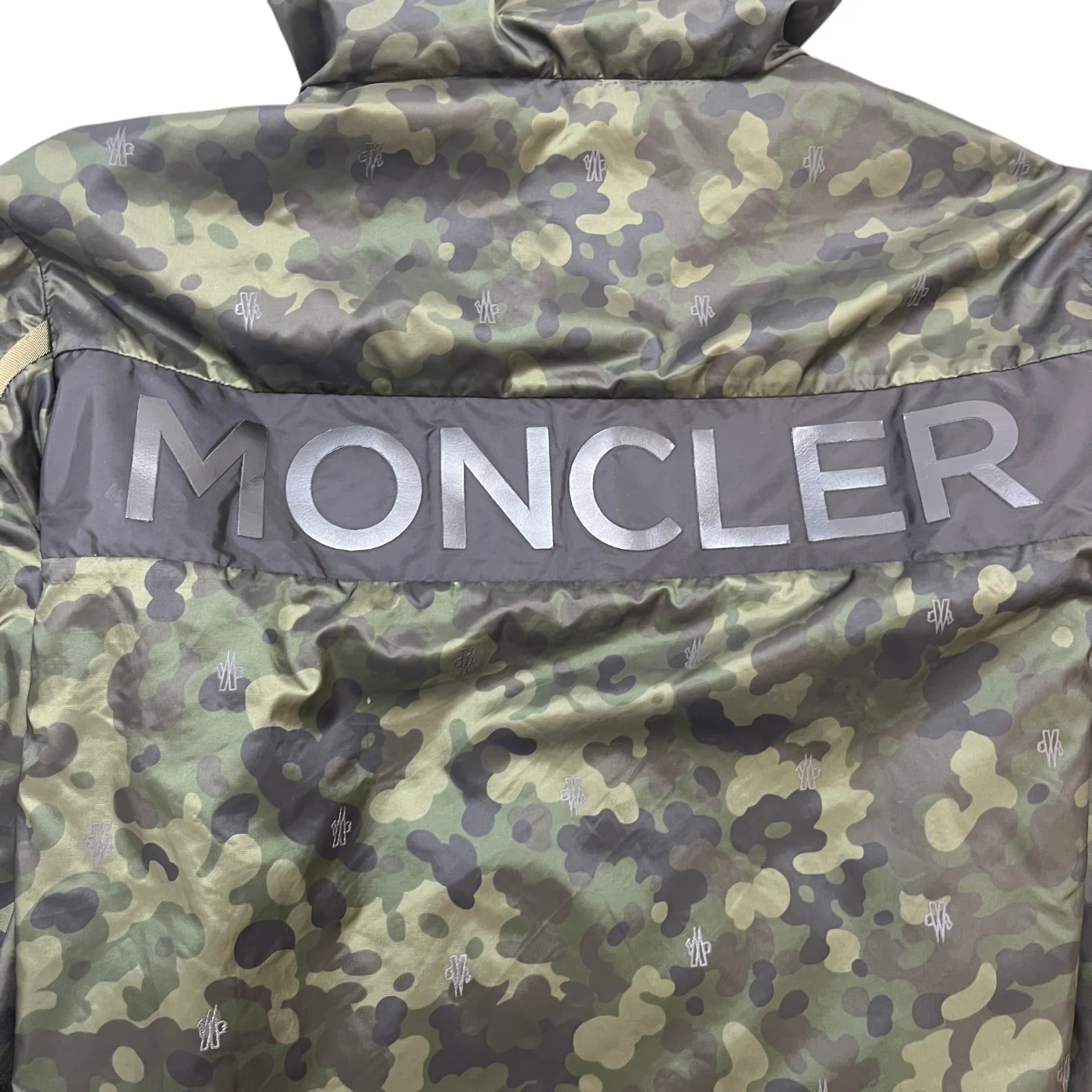 Men's Trieux Windbreaker Khaki Size 2 / M - Image 6