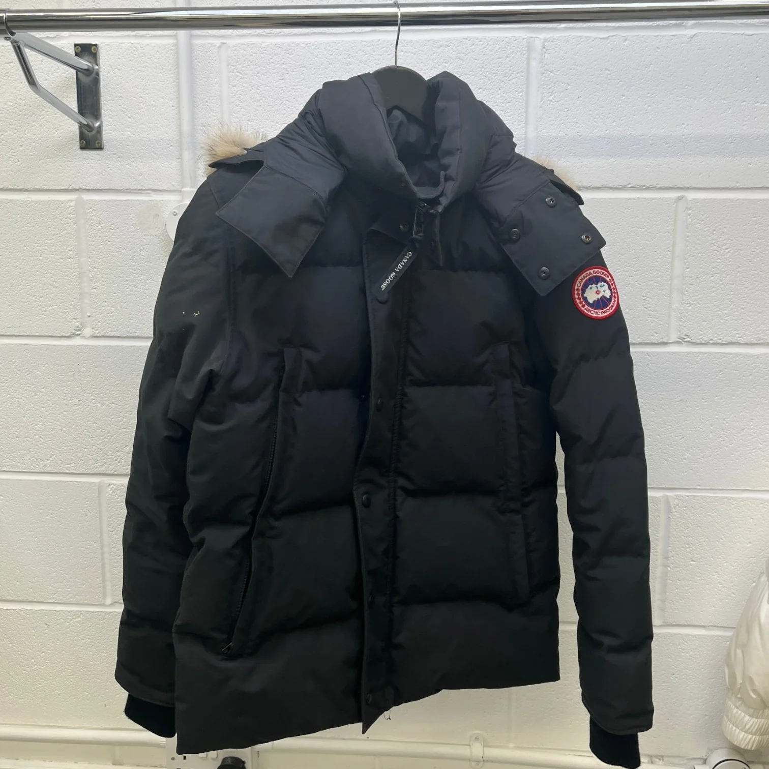 Men's Wyndham Parka Down Jacket Black Size M - Image 10