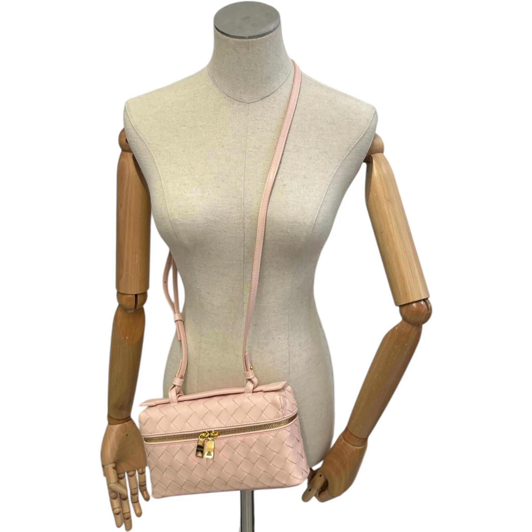 Women's Bang Bang Vanity Intrecciato Bag Pink - Image 2