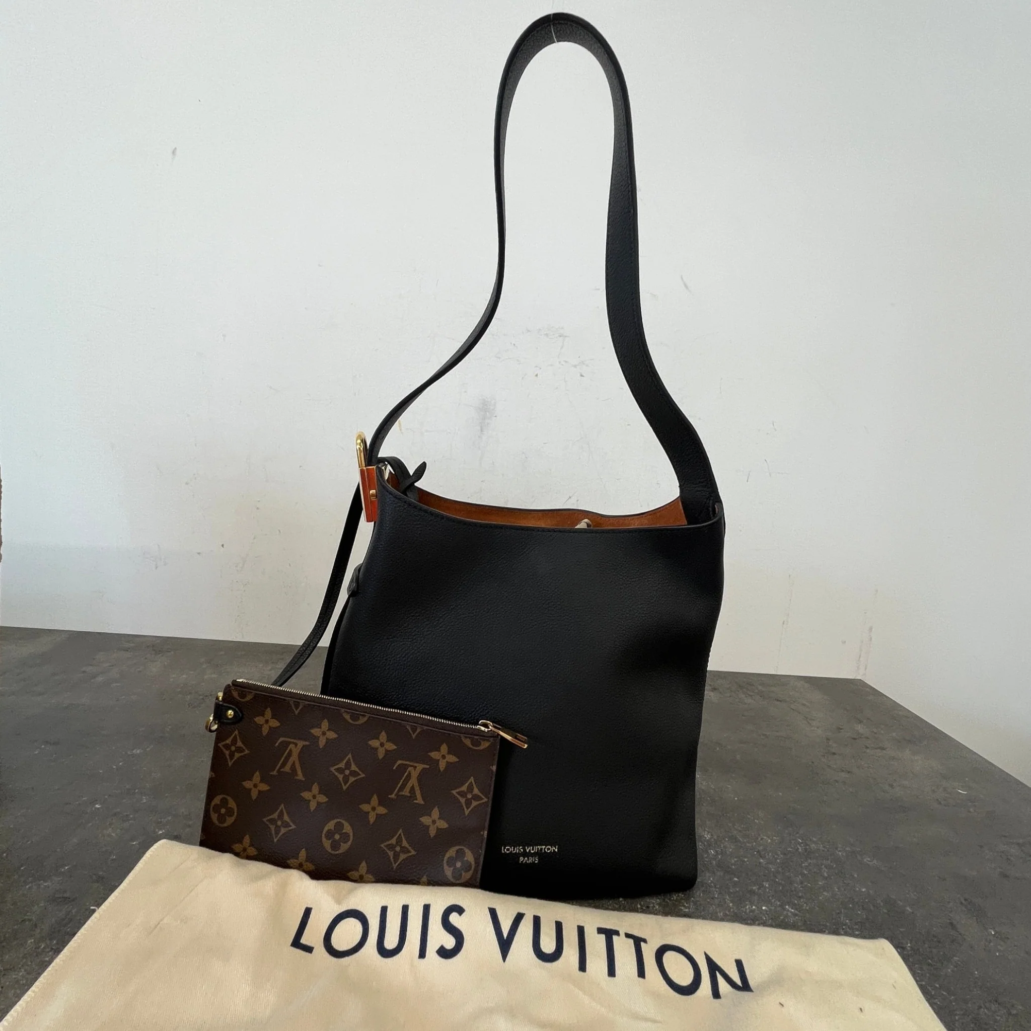 Women's Low Key Hobo Bag Black - Image 13