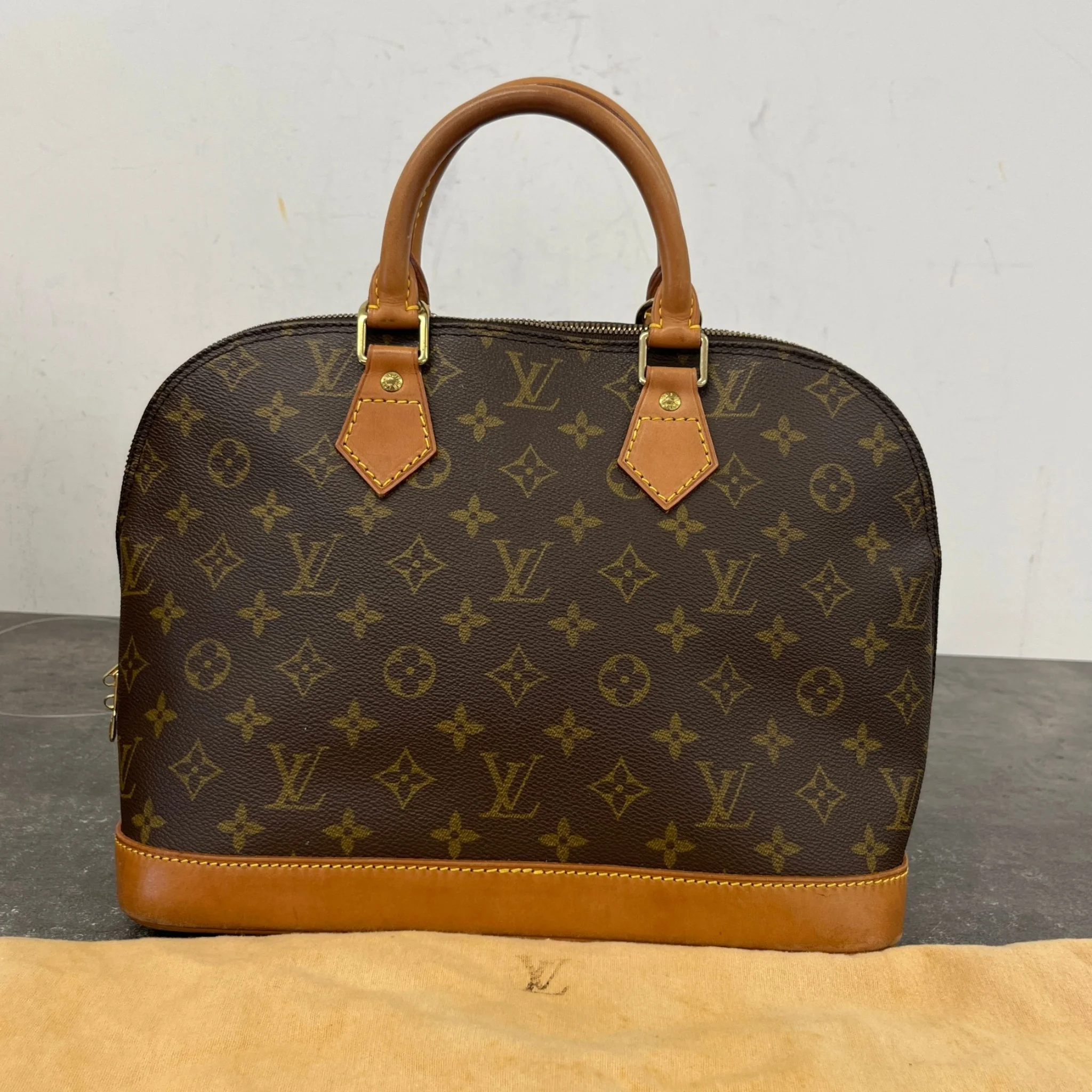 Women's Monogram Alma Pm Bag Brown - Image 12