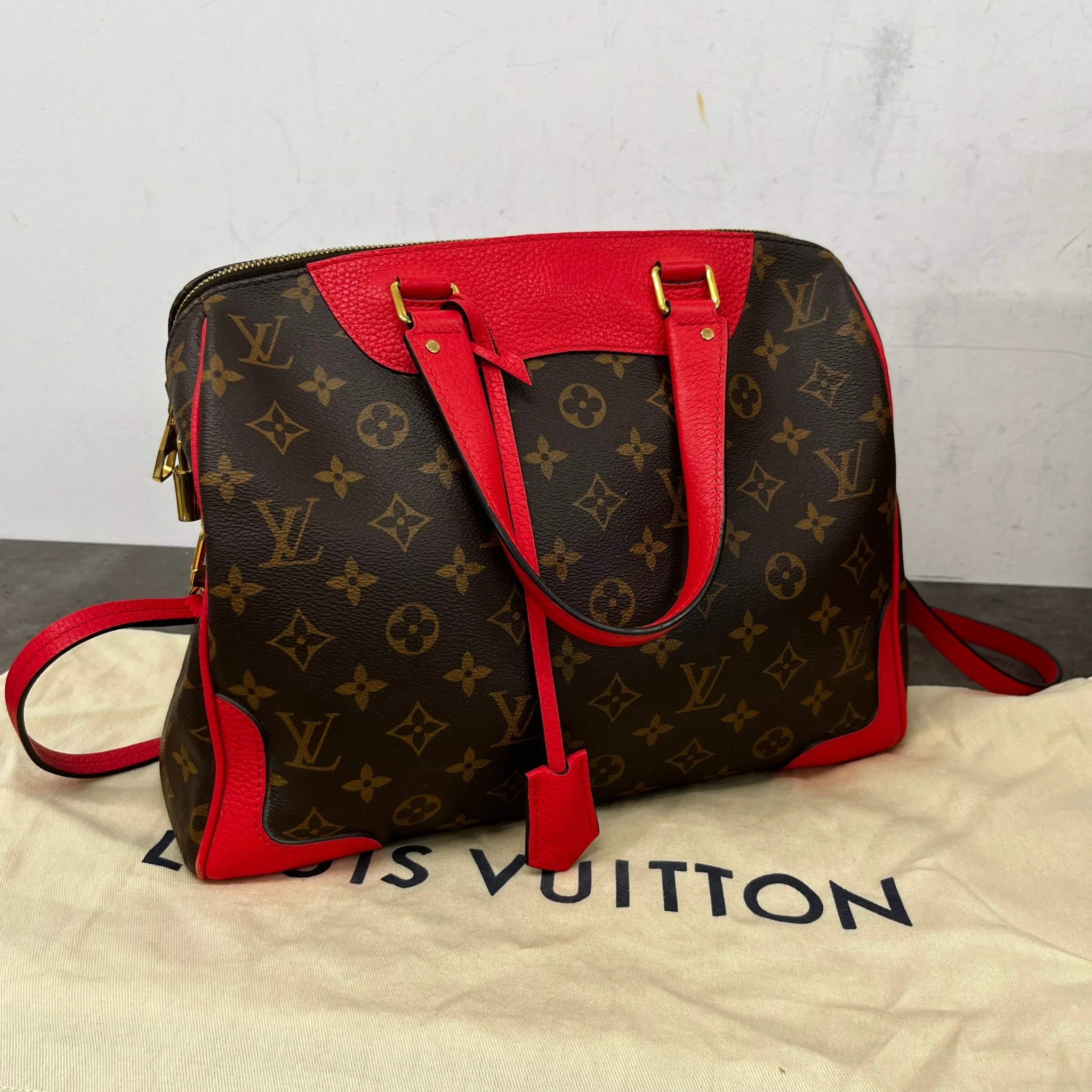 Women's Monogram Retiro Handbag Brown - Image 16