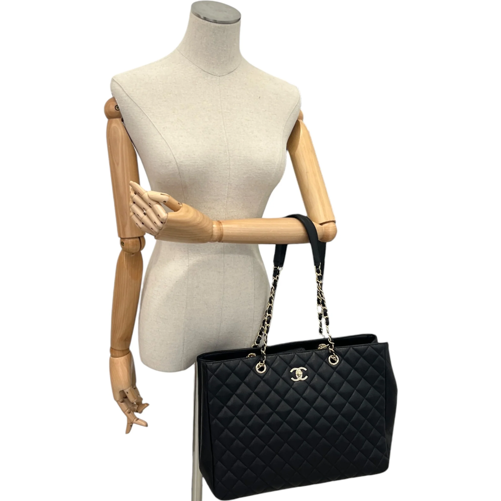 Women's Timeless Cc Shopping Tote Caviar Bag Black - Image 2